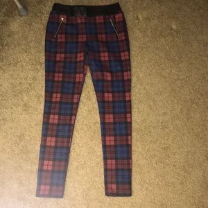 Stretchy skinny pants